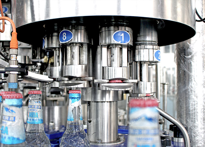 二合一啤酒灌裝生產(chǎn)線 二合一啤酒灌裝生產(chǎn)線