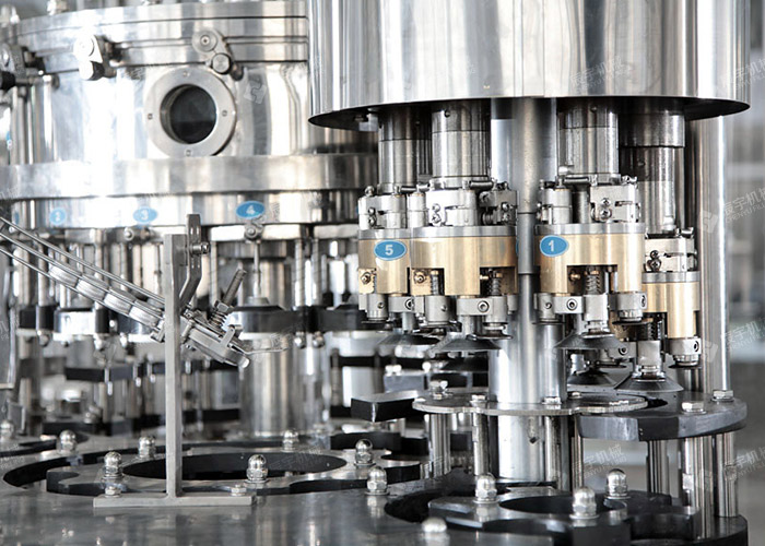 玻璃瓶碳酸飲料灌裝生產(chǎn)線(xiàn) 玻璃瓶碳酸飲料灌裝生產(chǎn)線(xiàn)