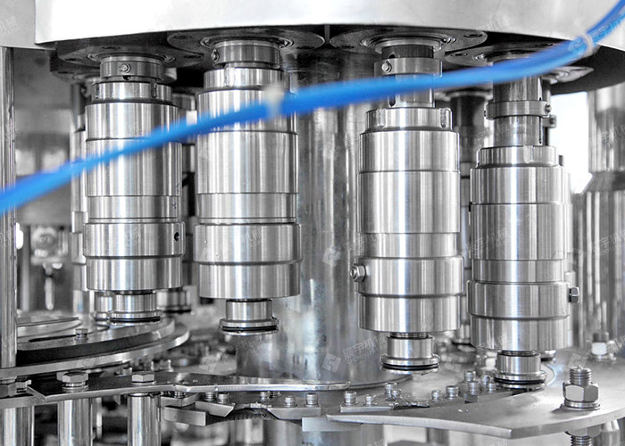 PET瓶鹽汽水生產(chǎn)線(xiàn) PET瓶鹽汽水生產(chǎn)線(xiàn)